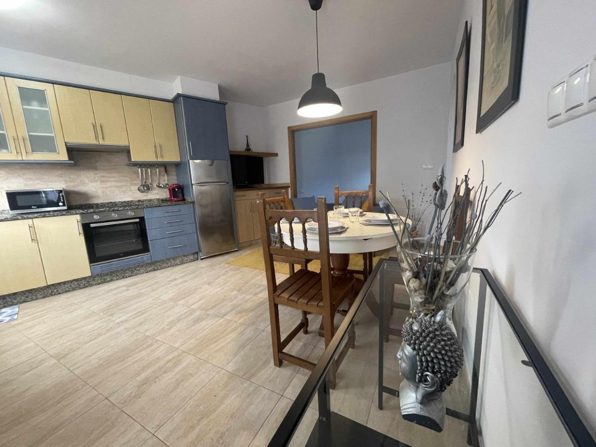 Grupo Gontad Apartamento Travesia Da Agra La Coruña Esterno foto